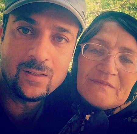 عکس احمد مهرانفر و مادرش